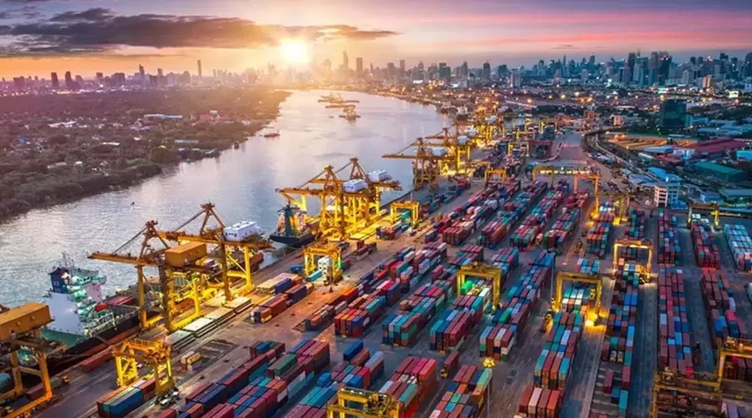 From Port to Destination: Understanding the Logistics Behind Global Trade